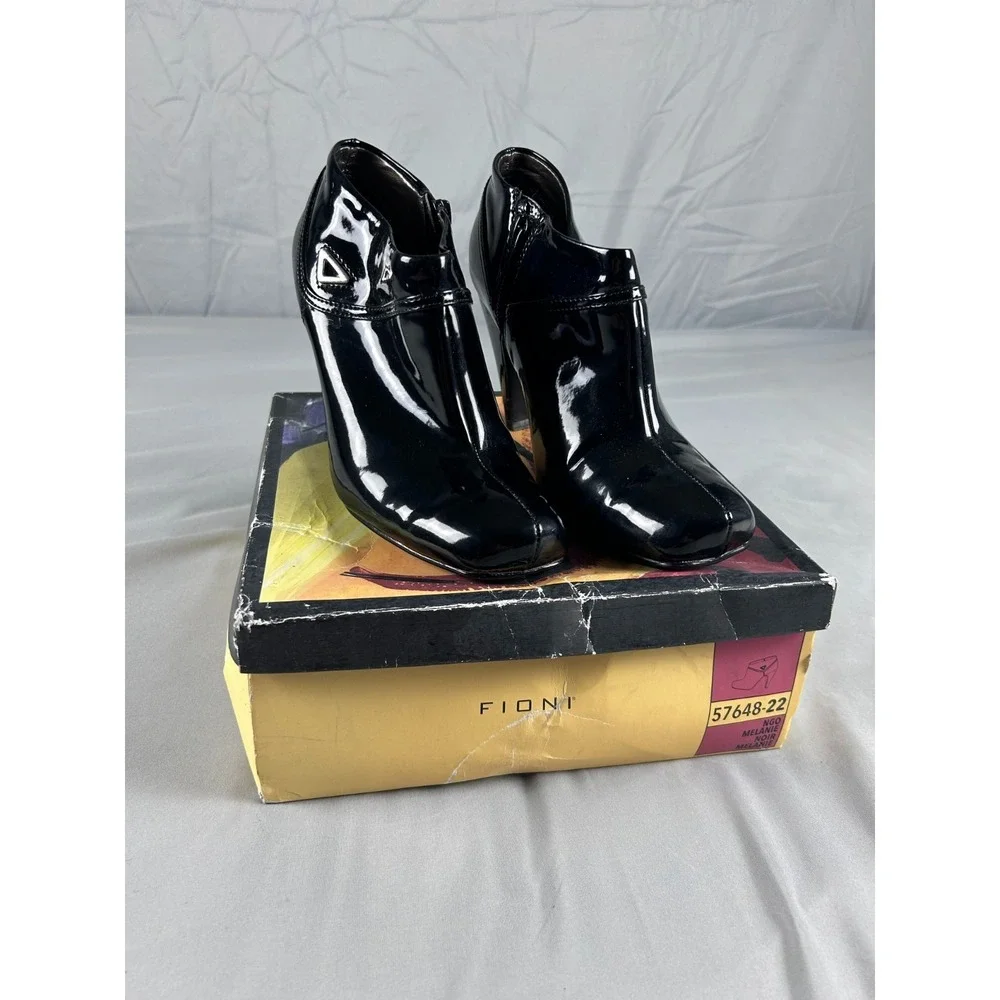 Fioni‎ Womens Ankle Boots Size 6.5 Black Patent Heeled Booties Chic Minimalist